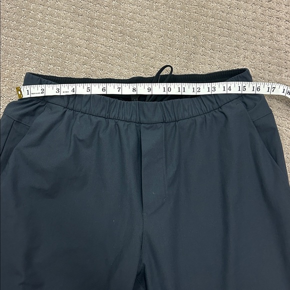lululemon athletica Black Men's Pants - Picture 5 of 5